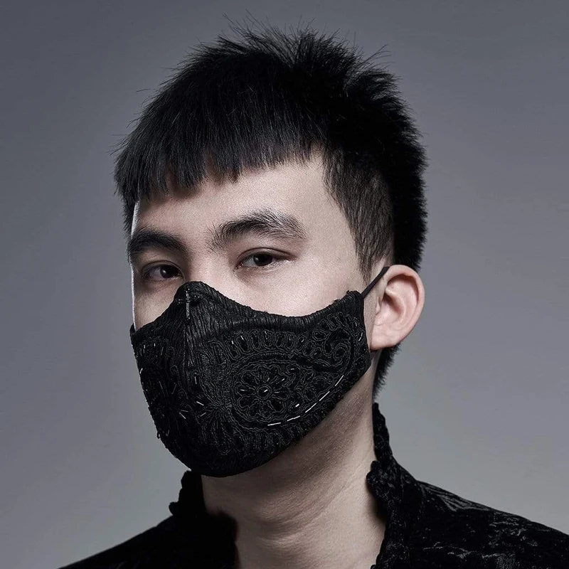 Gotische elastische Masken mit Perlen