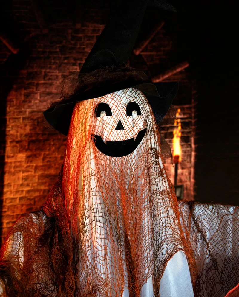 Schwebender Geist mit Hexenhut, Bewegung, Sound & Light 120cm