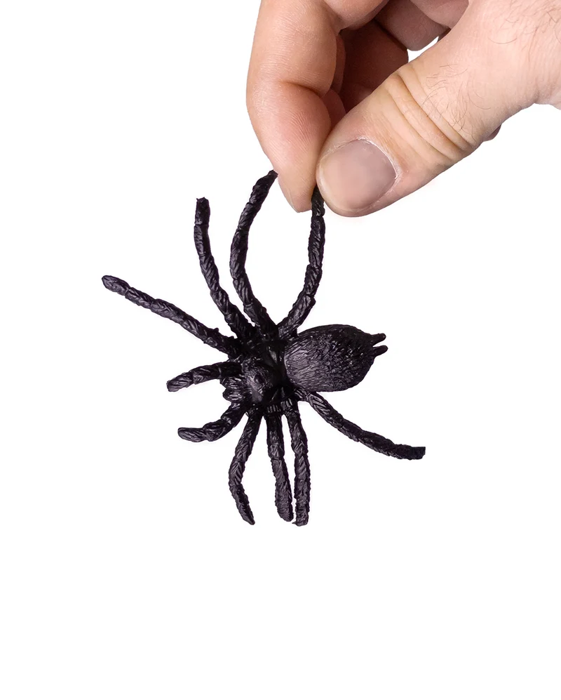 Rabenschwarze Spinnen 8x7cm 6 St.