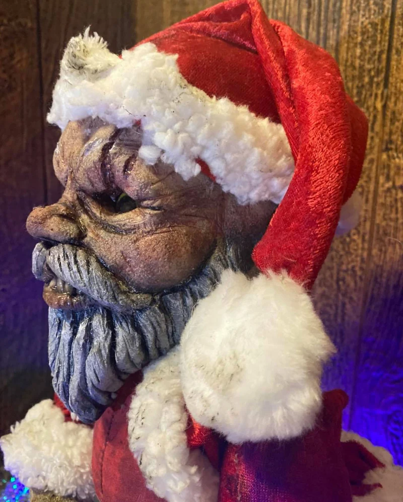 Bloody Santa Claus Graveyard Doll 50cm