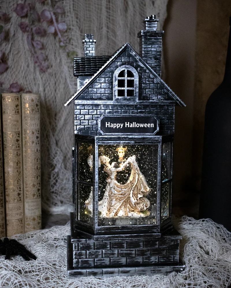 Leuchtende Wasserhaus Laterne mit Skelett Hochzeitspaar 27cm
