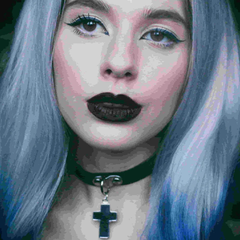 Frauen Punk Christian Cross Choker