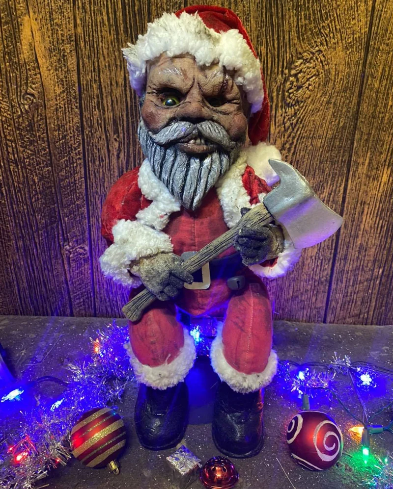 Blutige Santa Claus Friedhofs Puppe 50cm