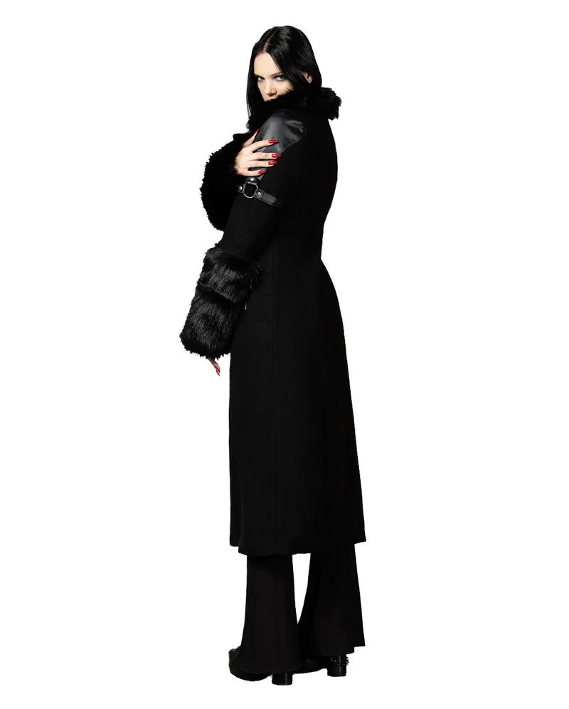 Madame Mayhem Mantel KILLSTAR
