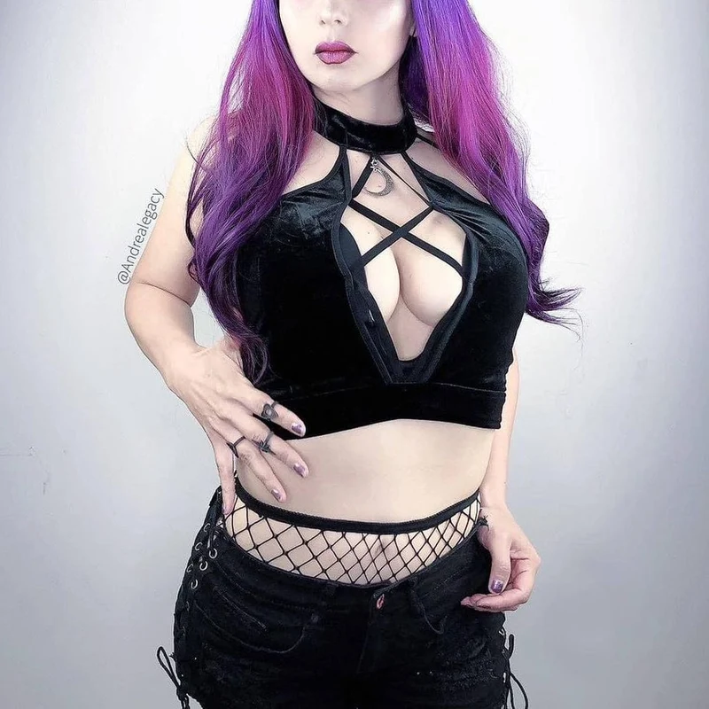 Damen Strappy Punk Neckholder Top