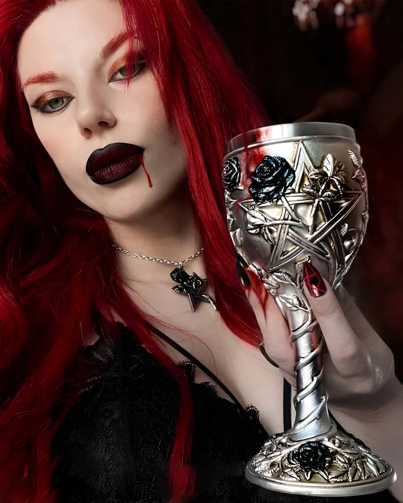Gothic Kelch mit Pentagramm & Schwarzer Rose 19cm