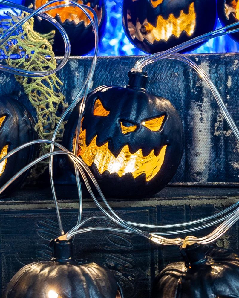 Schwarze Kürbis Halloween Lichterkette 230cm