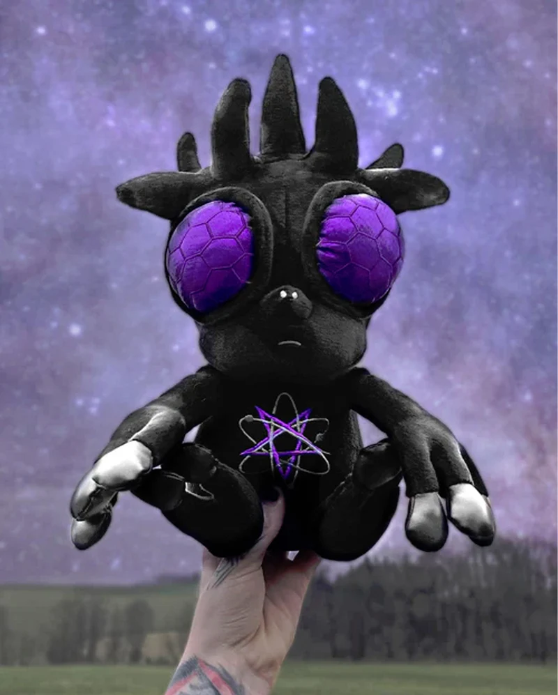 KILLSTAR Alien Plüschtier