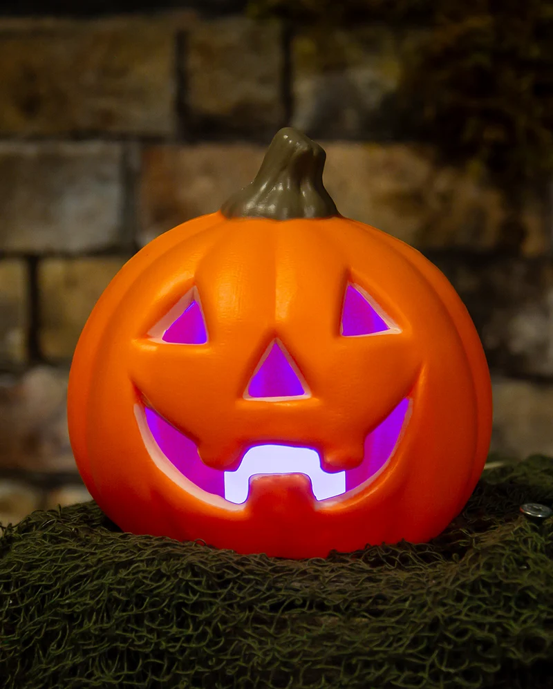 Gut gelaunter Halloween Kürbis mit Beleuchtung12cm