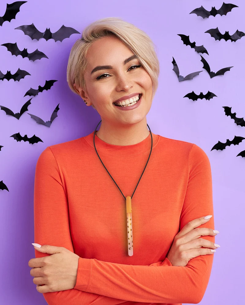 Halloween Glowstick als Sicherheits Tool