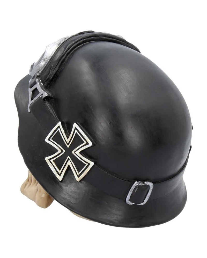 Totenkopf mit eisernem Kreuz
