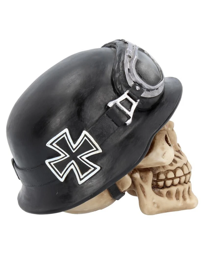 Totenkopf mit eisernem Kreuz