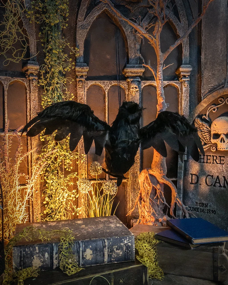 Flügelschlagende Krähe Halloween Animatronic