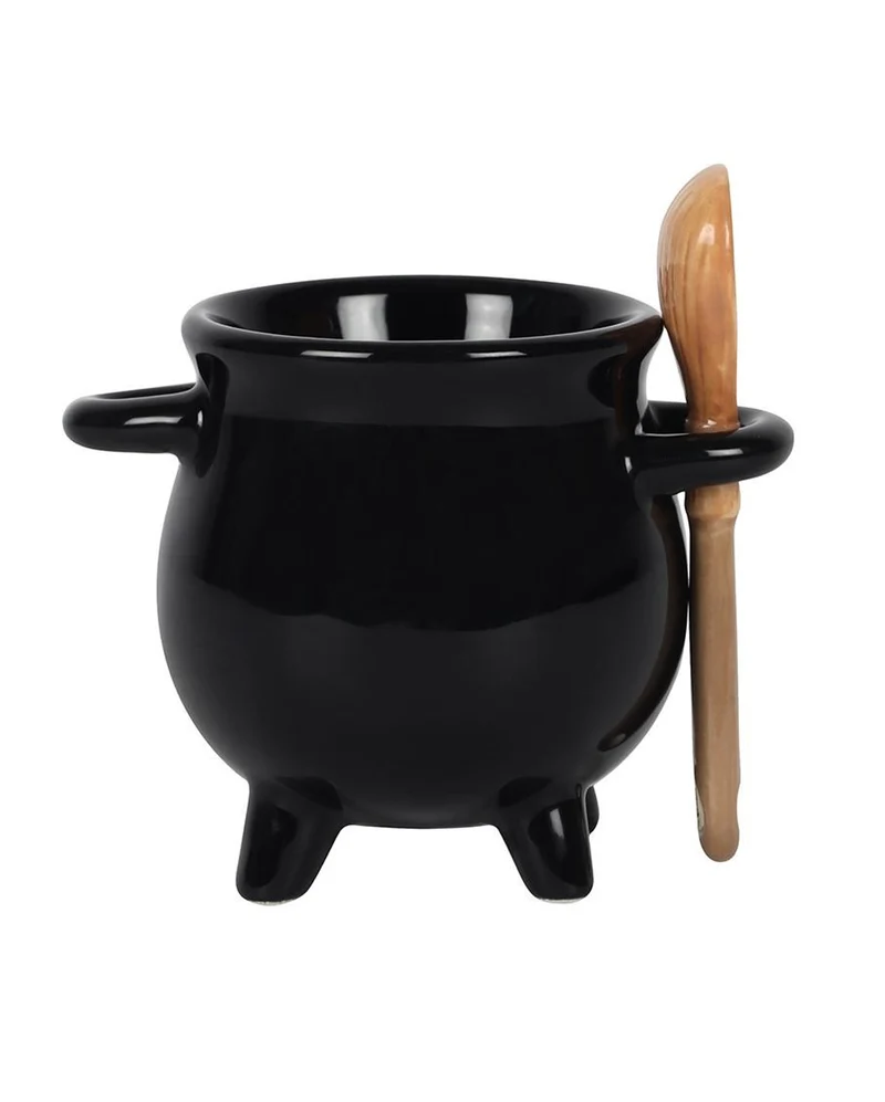 Hexenkessel als Eierbecher mit Löffel